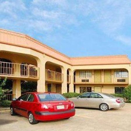 Days Inn By Wyndham Southaven Ms Εξωτερικό φωτογραφία