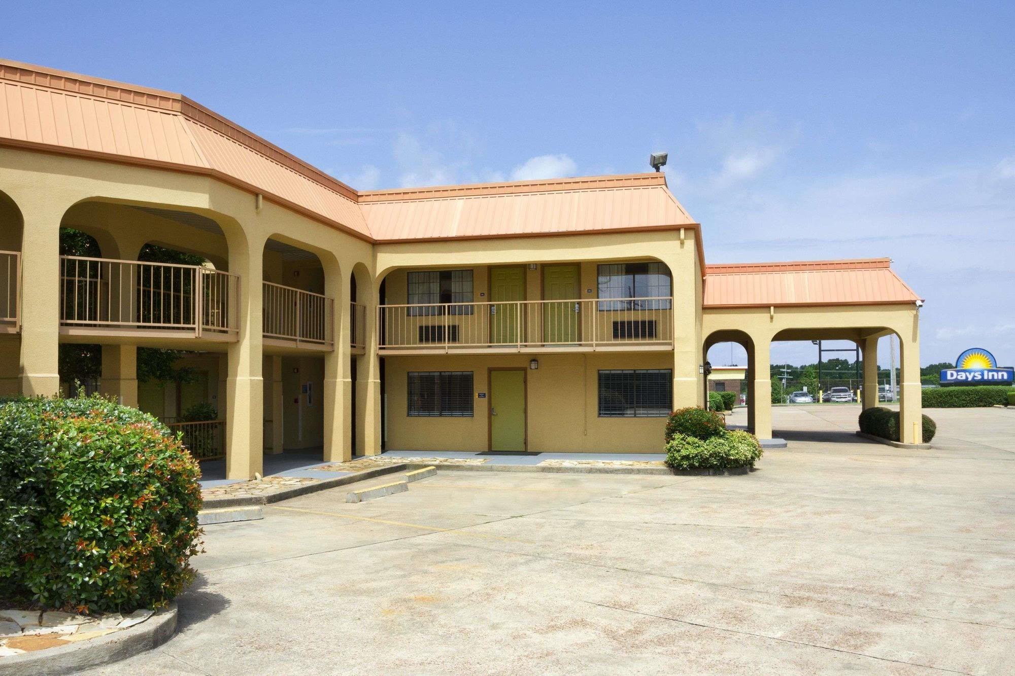 Days Inn By Wyndham Southaven Ms Εξωτερικό φωτογραφία